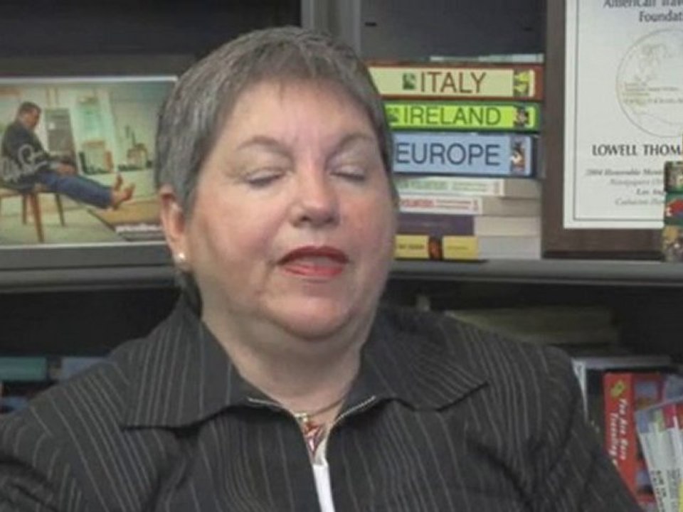 European Singles Destinations : What are some money-saving tips for singles traveling through Europe?