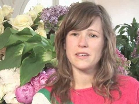 Flowers For Funerals And Memorials : Who generally orders the flowers for a funeral?