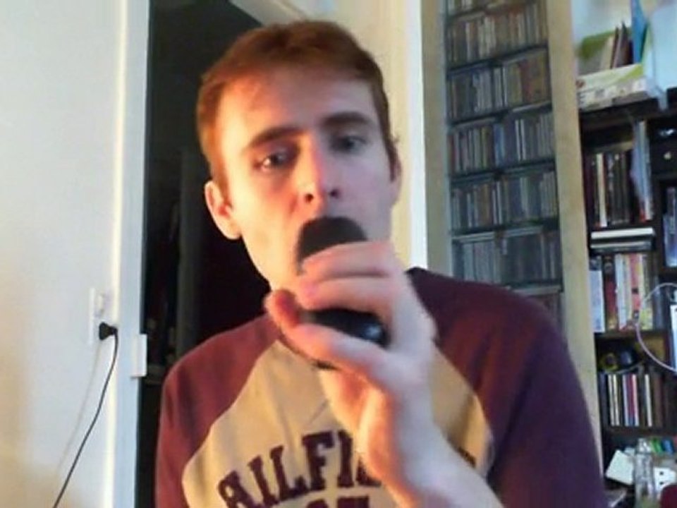 Wiwi égratigne "ah les petites filles"