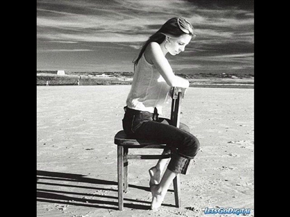 AL YEŞİL GİYİNMİŞ SUNALAR-2 MUSTAFA AHISKALIOĞLU