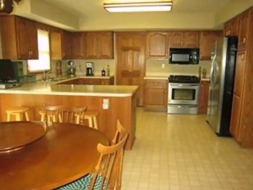 Homes for Sale - 7508 Foxwood Dr - Schererville, IN 46375 - Coldwell Banker