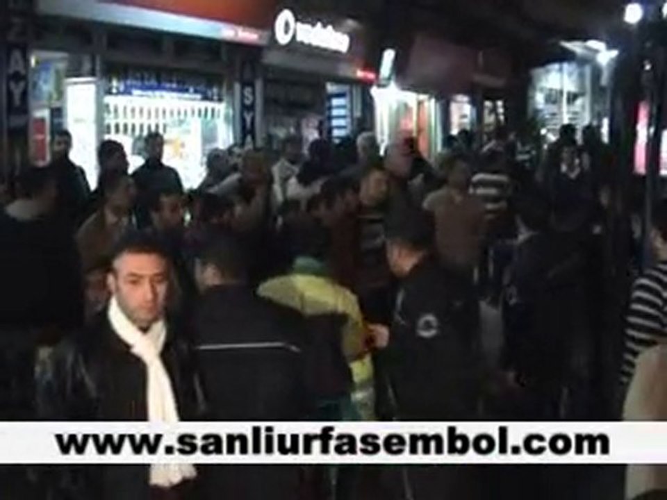 ŞANLIURFA'DA OTOBÜSÇÜLER KAVGA ETTİ