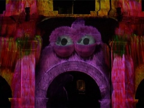 Spectacle son et lumière aux arènes de Nîmes