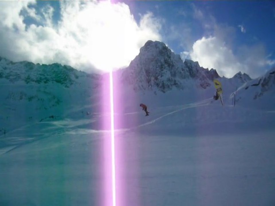 Ski Freestyle .. Stalone : OK .. J-C : KO !