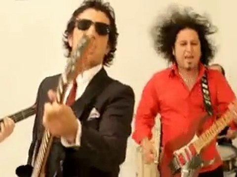 Ayna - Gemiler Sapasağlam 2010 Orjinal Video Klip