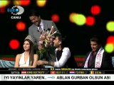 Beyaz Show - Ebru Yasar ve Ismail YK Helyum...