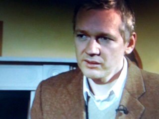 Assange, ky "shqiptar" i madh