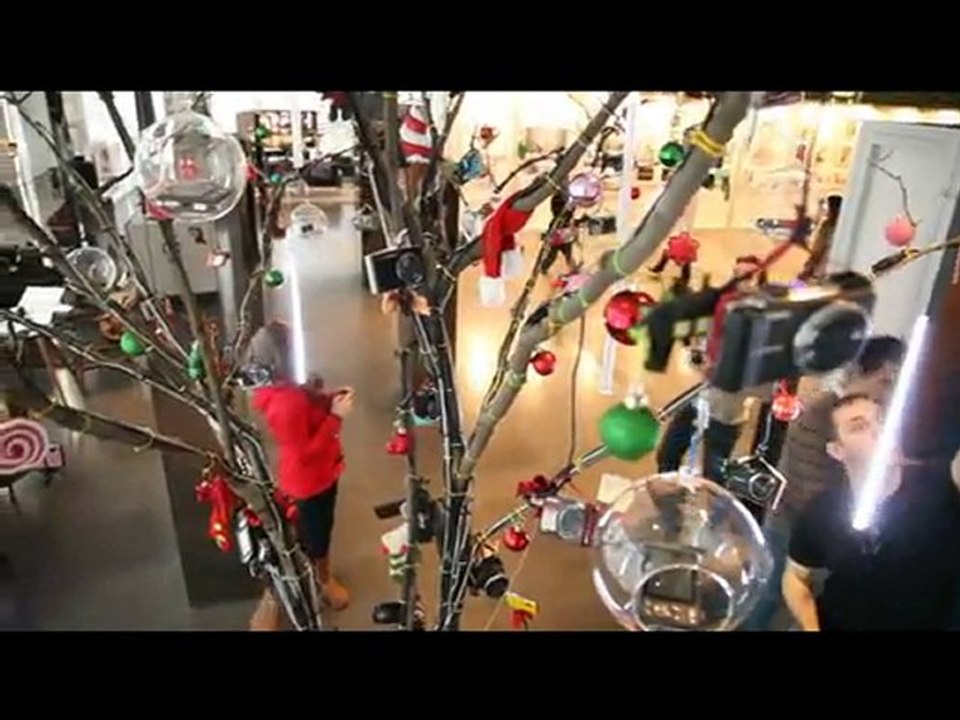 100 cameras on Christmas Tree