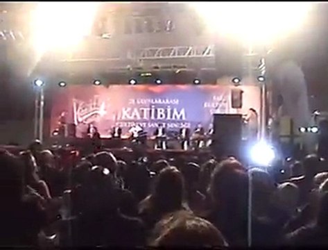 Mustafa Küçük - ''Açma Bugün Perdeleri'' (Canlı Performans)