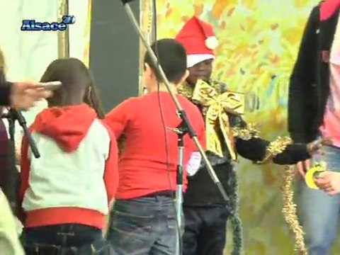 Noël: Action Quartiers oeuvre pour les enfants (Alsace)