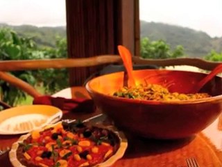 The Raw Advantage - Raw Adventure in Costa Rica!