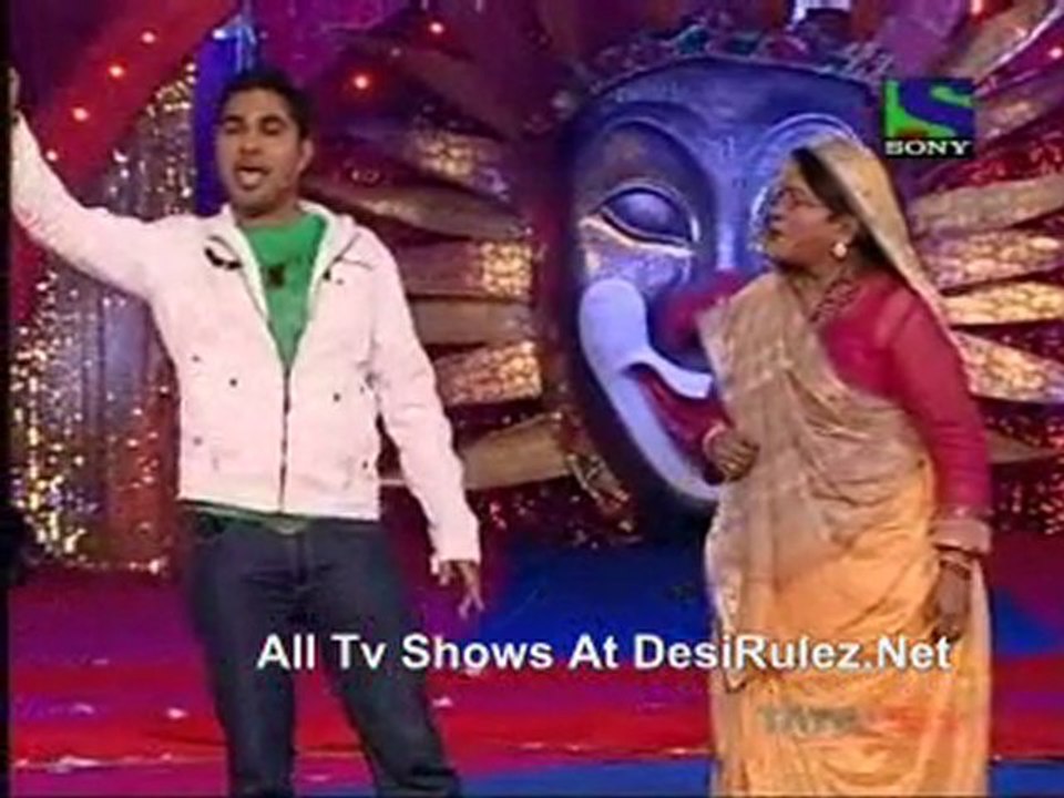 Jubilee Comedy Circus 24th December 2010 pt3