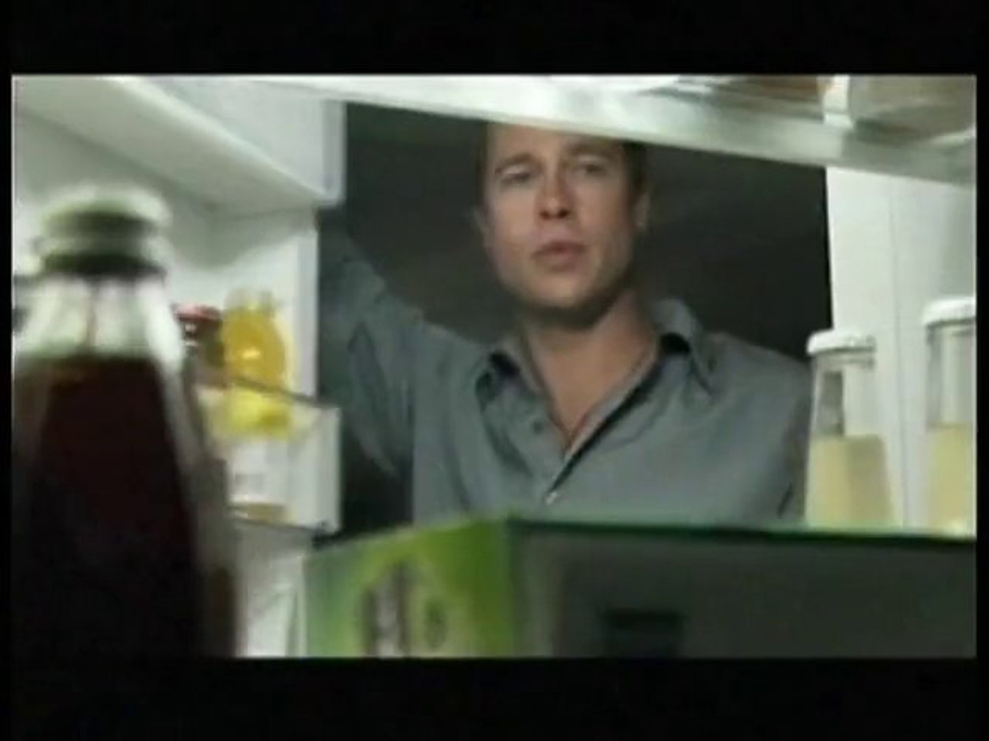 ⁣Brad Pitt contre les paparazzis