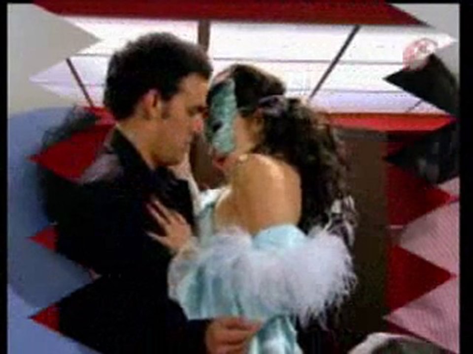 Besos de Gretel y Oliver