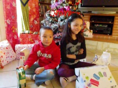 Anais & Enrick Cadeaux Noel10 insolte