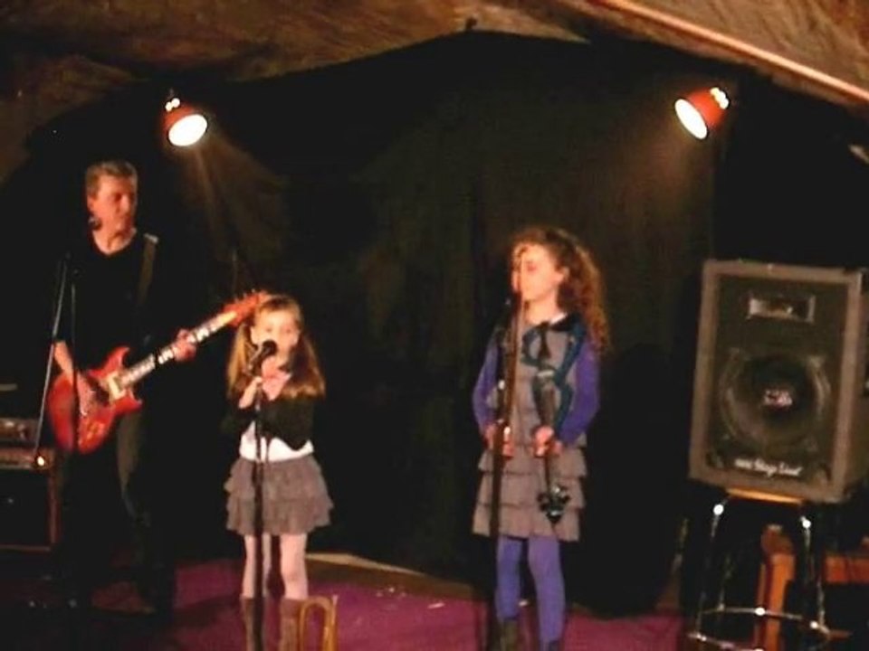 Maman veut pas -MADHELLO ORCHESTRA