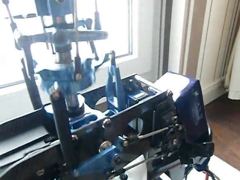 REX 600 ESP Spektrum AR6200 nervöses Servozucken