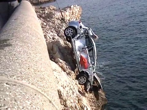 Accident à la Corniche: appel à témoins (Marseille)