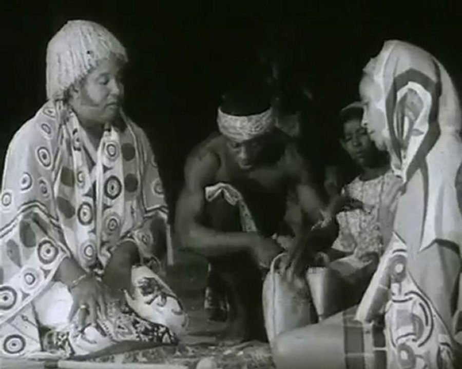 Marrabenta e Moda - no outro lado do tempo