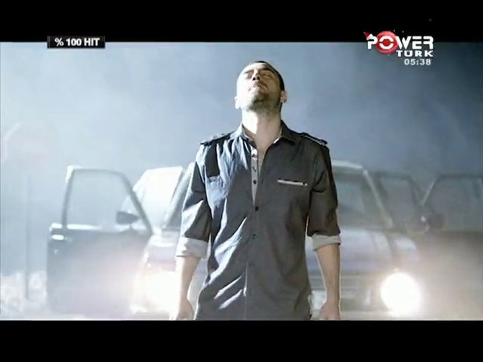 Murat Dalkılıç -Merhaba Merhaba [ 2010 Klip] Rip By Yigitcan