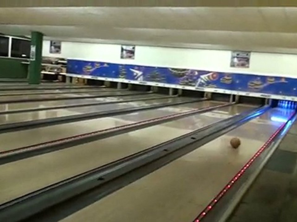 Bowling Claudette