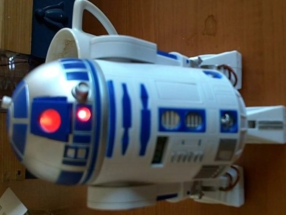 R2D2 vous reveille !