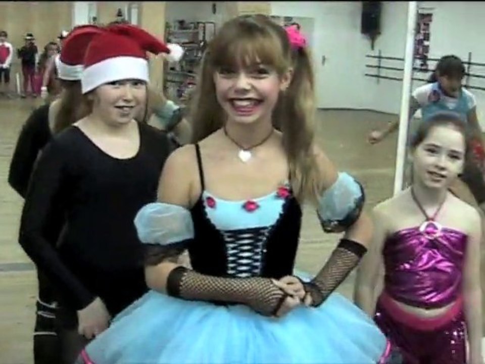 DANSE Fetes Noel 2010 Ajaccio les 9/11 ans