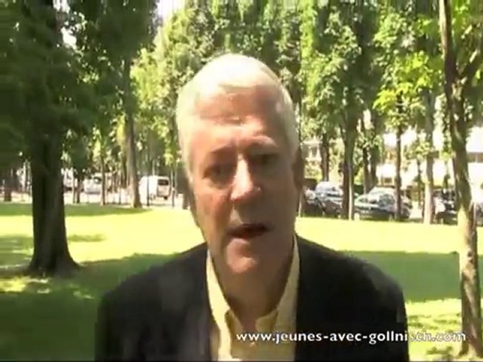 FN - Bruno Gollnisch peut-il gagner la présidence du FN ?