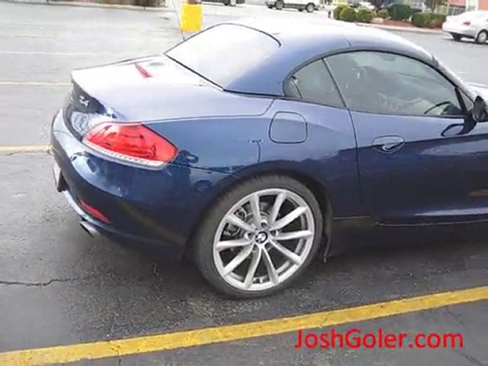BMW Z4 sDrive35i Convertible -Blue - Video