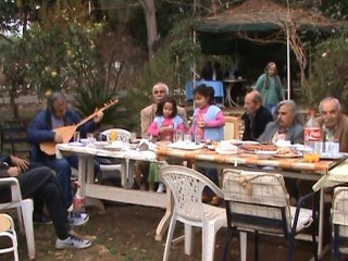 Ali Tekeli Çiftliğinde Yaşam ve Eğlence Bölüm 1 - Farm Life