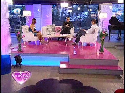 Cengiz Kurtoğlu ( Seninle Olmak Varya Kanal A Bölüm 2/3 )