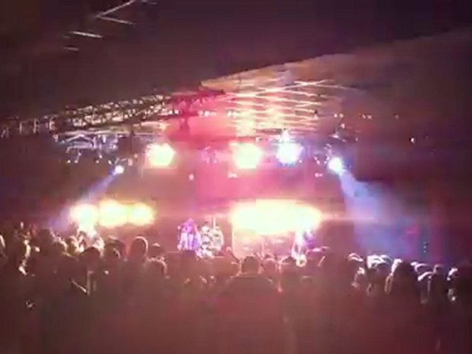 Airbourne Live in Paris