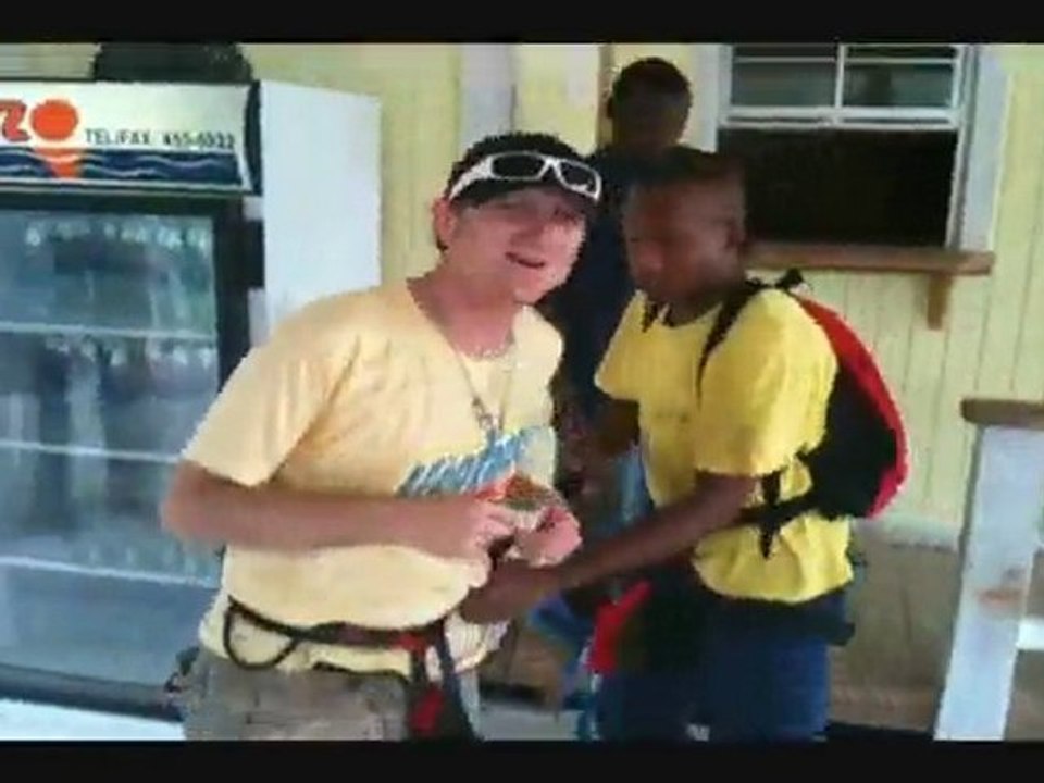 Cruising with DJ E Motion : Zip Lining