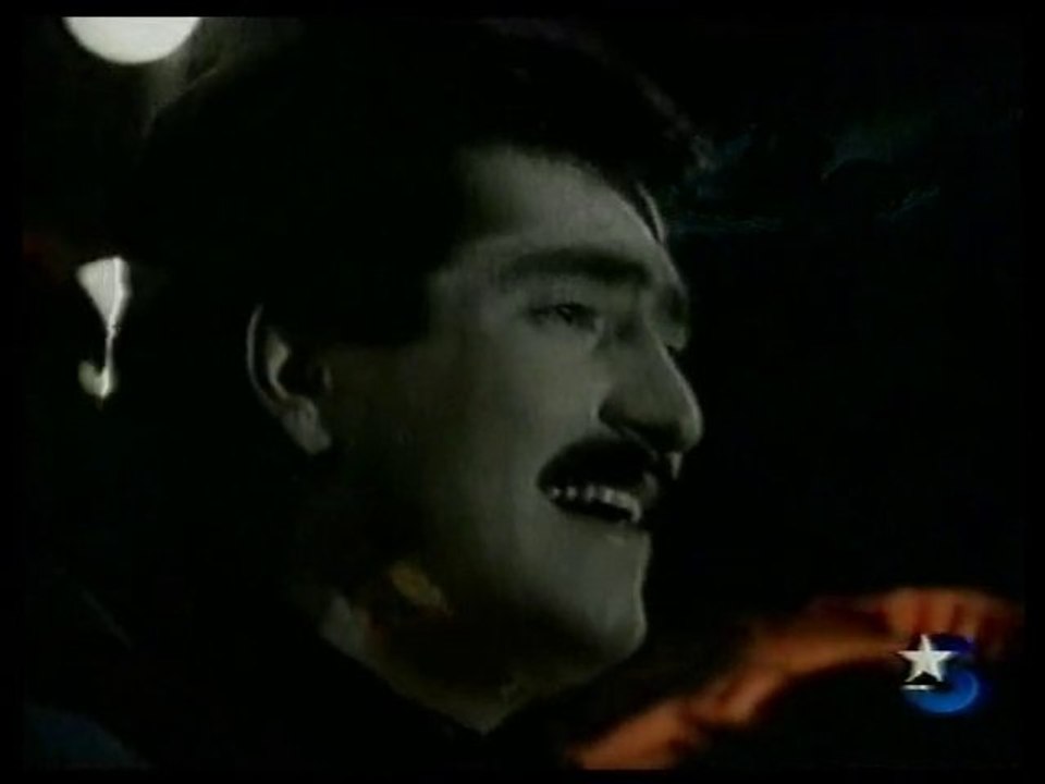 Mahsun Kirmizigül - DERT SINEMI / ÖLEYIM video NOSTALJI
