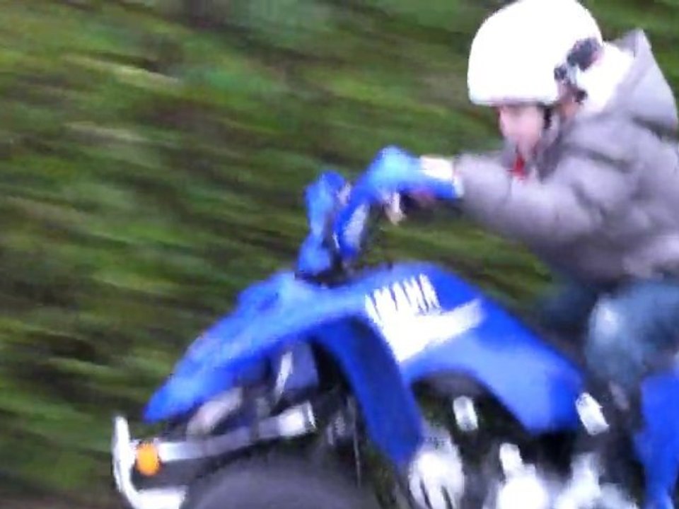 Raptor 80 premiers tours de roues de Matthieu