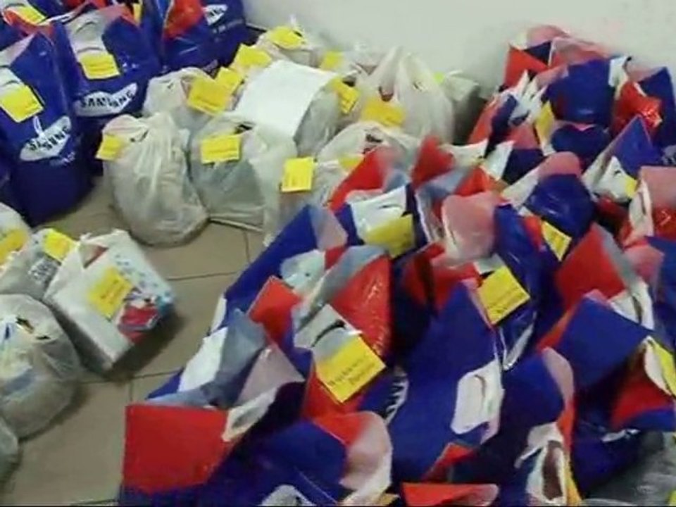 Towarzystwo Przyjaciół Dzieci rozdało paczki Ostrów Mazowiecka 2010