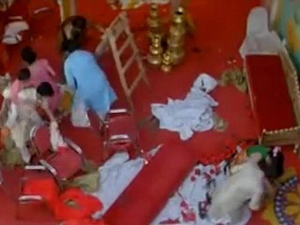 Life  (2010) DVD SCR Rip  Part6