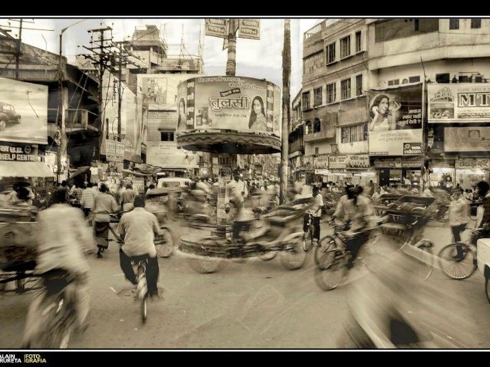 TRAFFIC