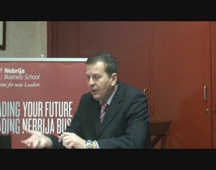 MBAs, Escuelas de Negocios y crisis.