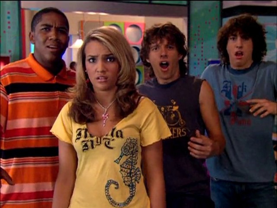 Zoey 101, yeni bölüm 1 Ocak’ ta Nickelodeon' da !