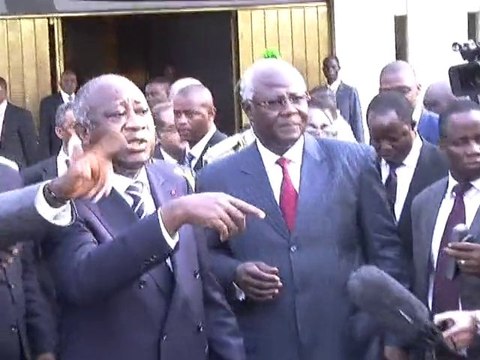 Côte d'Ivoire: des médiateurs africains parlent à Gbagbo