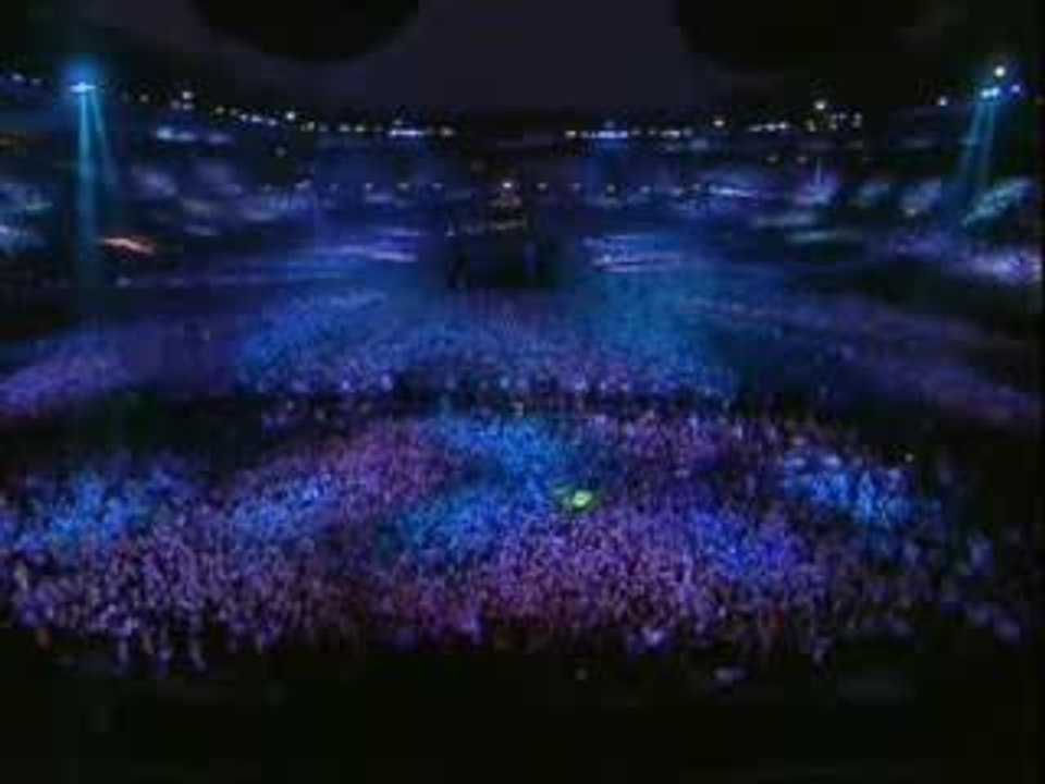Wonderwall (live at Wembley)