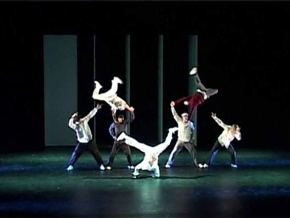 DAVAÏ DAVAÏ... - Brahim Bouchelaghem / Cie Zahrbat & Top 9