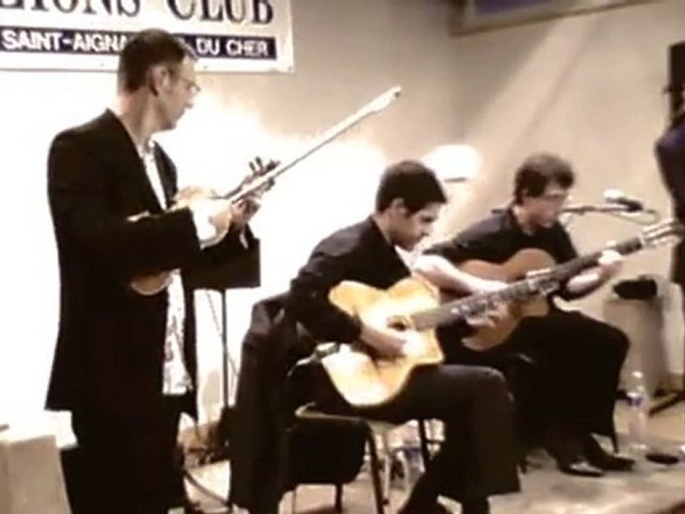 Caragoss histoire d'un amour ( jazz manouche région centre)