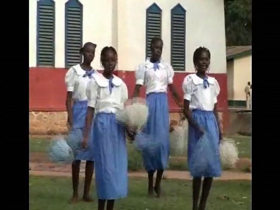 Centrafrique musique Chorale des Castors - Mon guigui