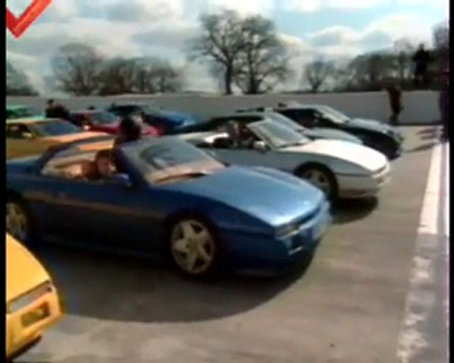 Venturi Atlantique 300 vs Porsche 996