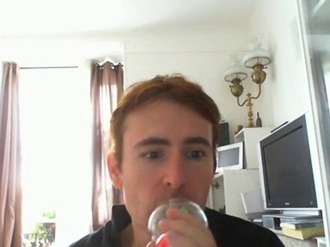 Wiwi égratigne back in my arms