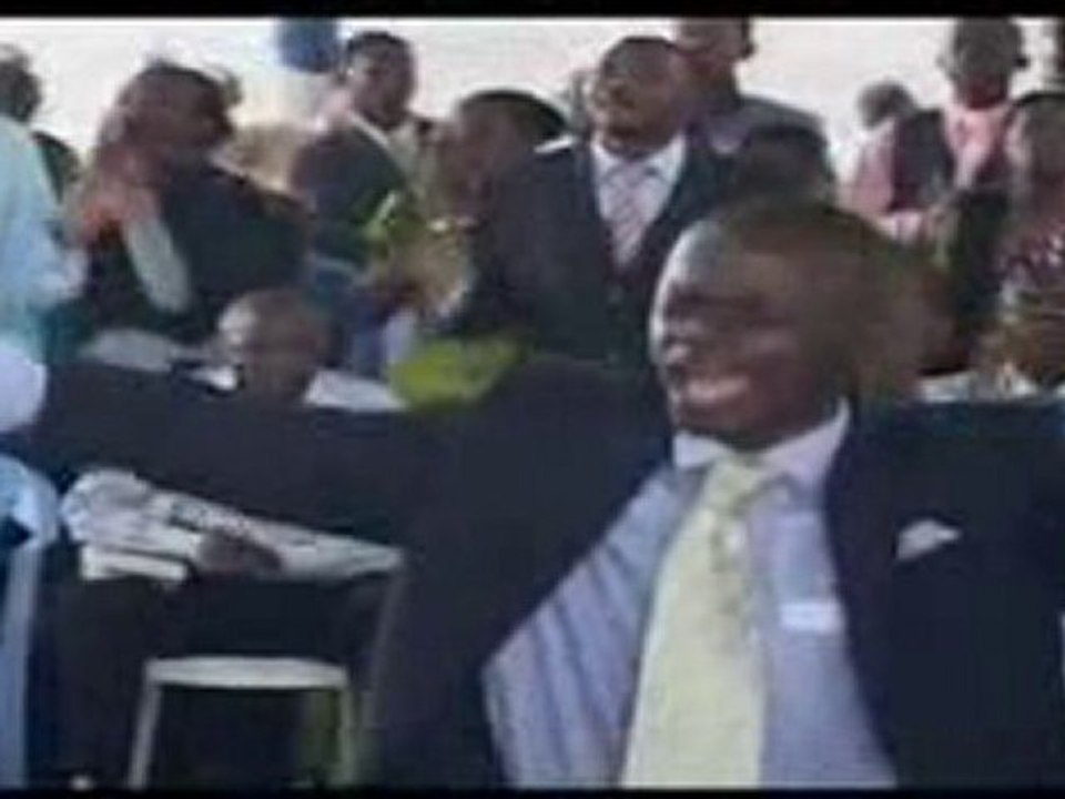 Louanges et adorations au tabernacle à kinshasa