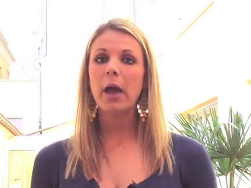 When do I need to book my language stay-