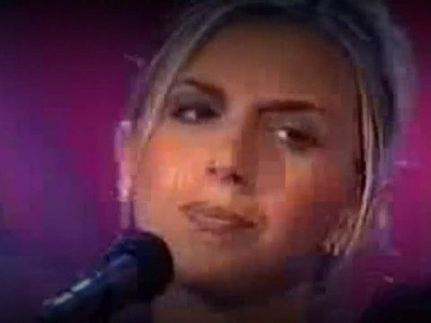 Ayse Inak Ekiz/Âşıkından Sen Nasıl Bıktın, Neden Ettin Telaş - ( Musıki Dergahı)